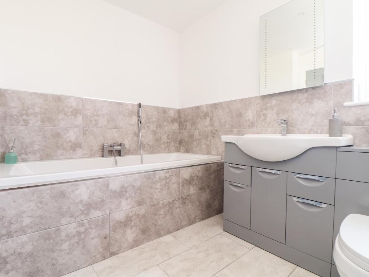 Amal Anpras Villa Тинтагил Екстериор снимка